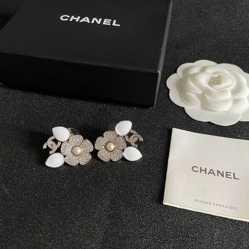 Chanel Earring 06yxs42